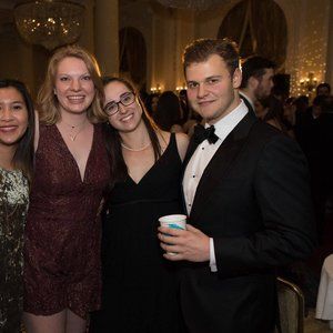 Meet your Posher, Alex